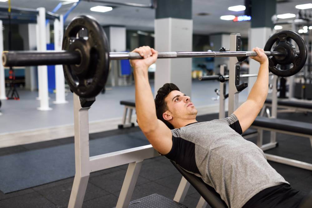 Advantages and Disadvantages of the Incline Press